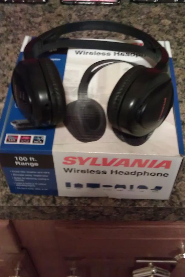 Sylvania Wireless Headphones
